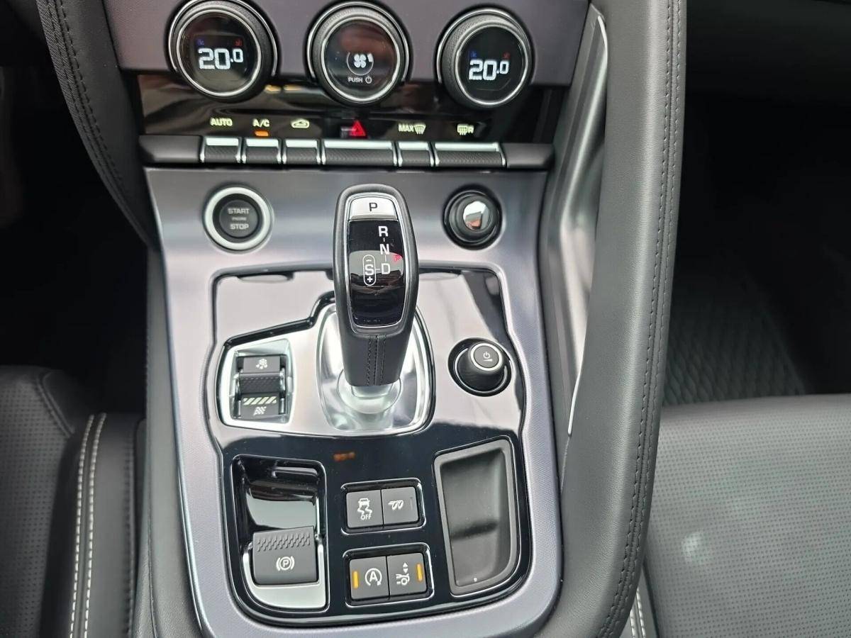 jaguar-f-type-2019-gasolina-1997cc