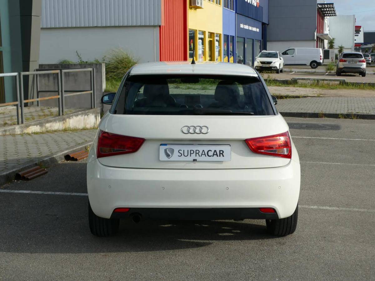 audi-a1-2011-diesel-1598cc