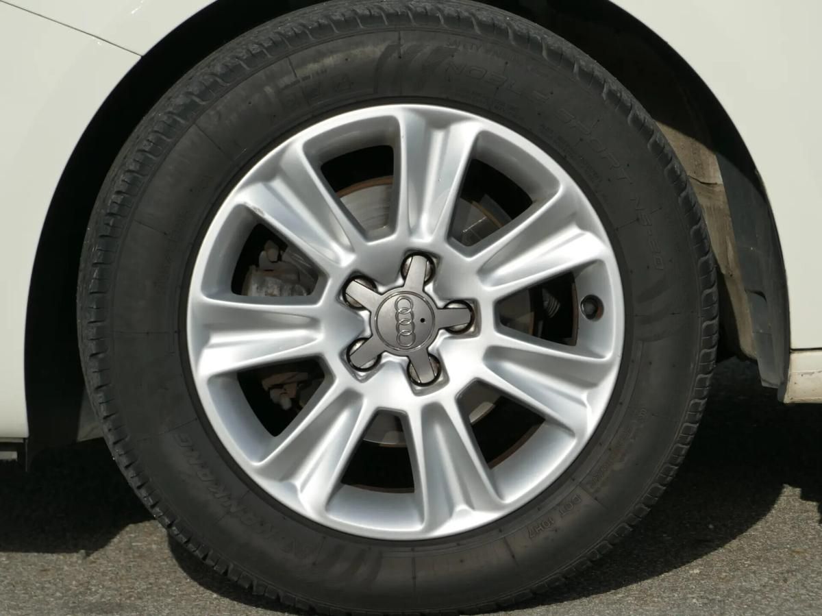 audi-a1-2011-diesel-1598cc