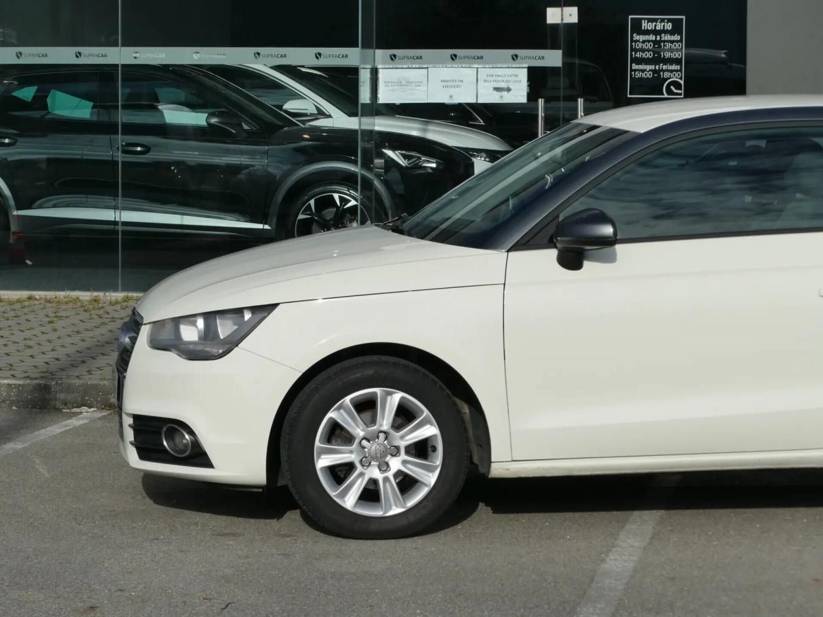 audi-a1-2011-diesel-1598cc
