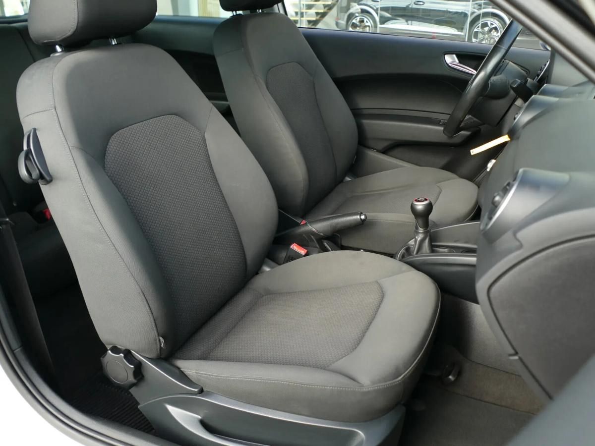 audi-a1-2011-diesel-1598cc