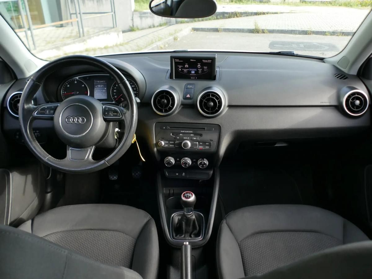 audi-a1-2011-diesel-1598cc