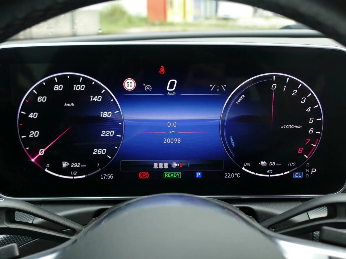 mercedes-benz-classe-c-2024-hibrido-a-gasolina-1999cc