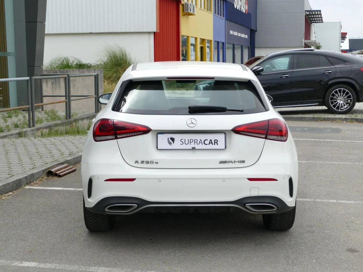 mercedes-benz-classe-a-2020-hibrido-a-gasolina-1332cc