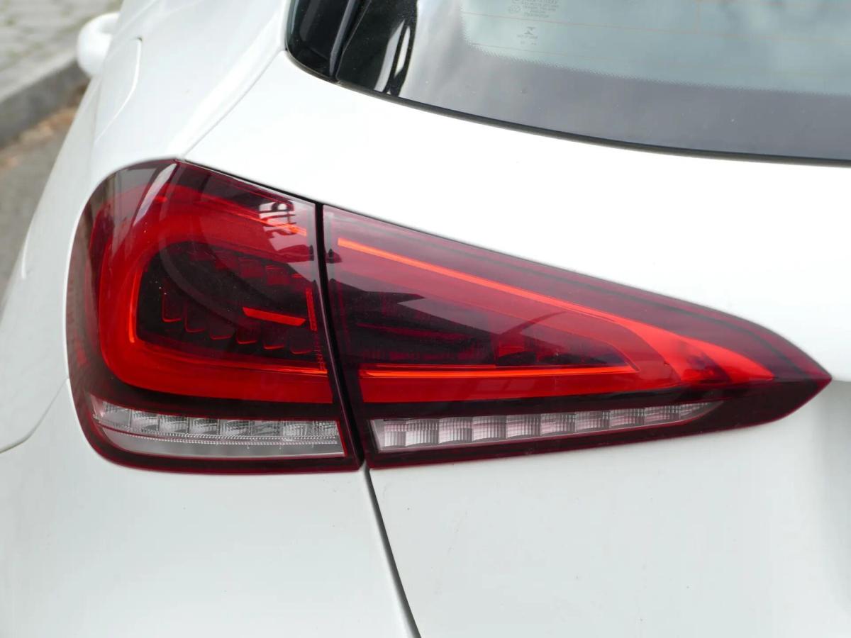 mercedes-benz-classe-a-2020-hibrido-a-gasolina-1332cc