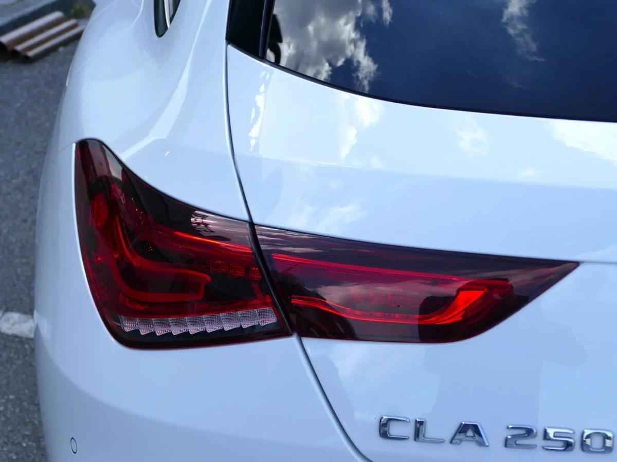 mercedes-benz-cla-2022-hibrido-a-gasolina-1332cc