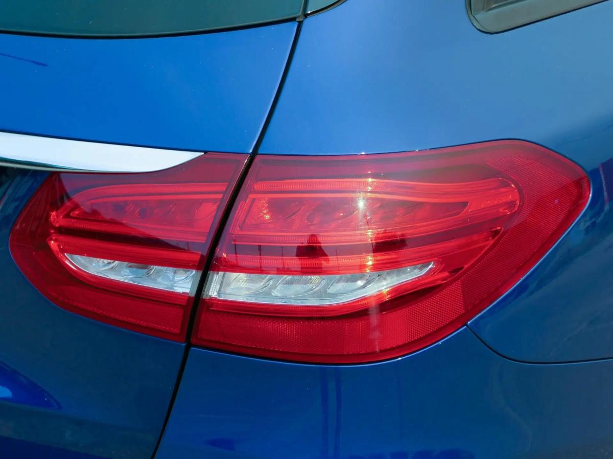 mercedes-benz-classe-c-2018-hibrido-a-diesel-2143cc