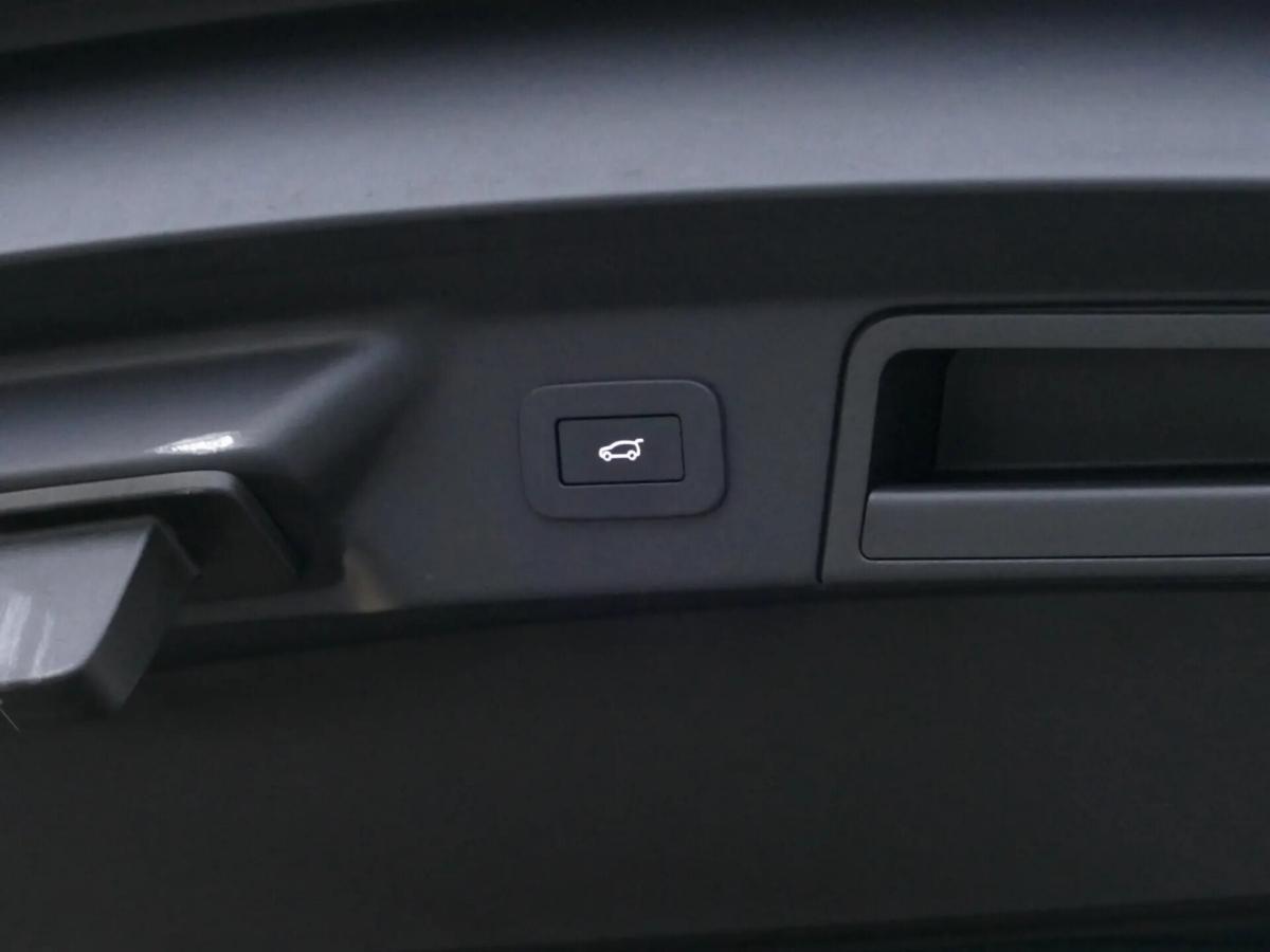 land-rover-range-rover-velar-2024-hibrido-a-gasolina-1997cc