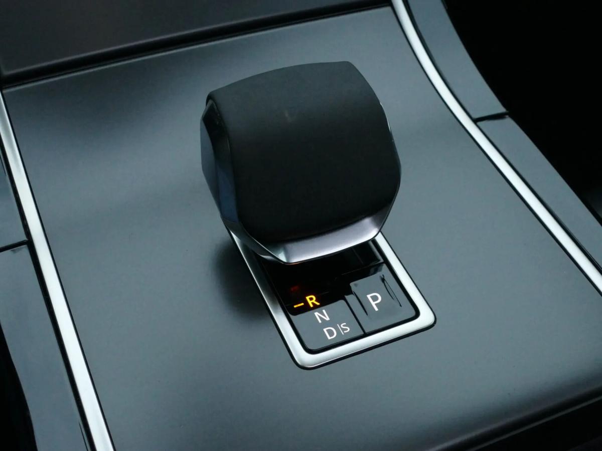 land-rover-range-rover-velar-2024-hibrido-a-gasolina-1997cc