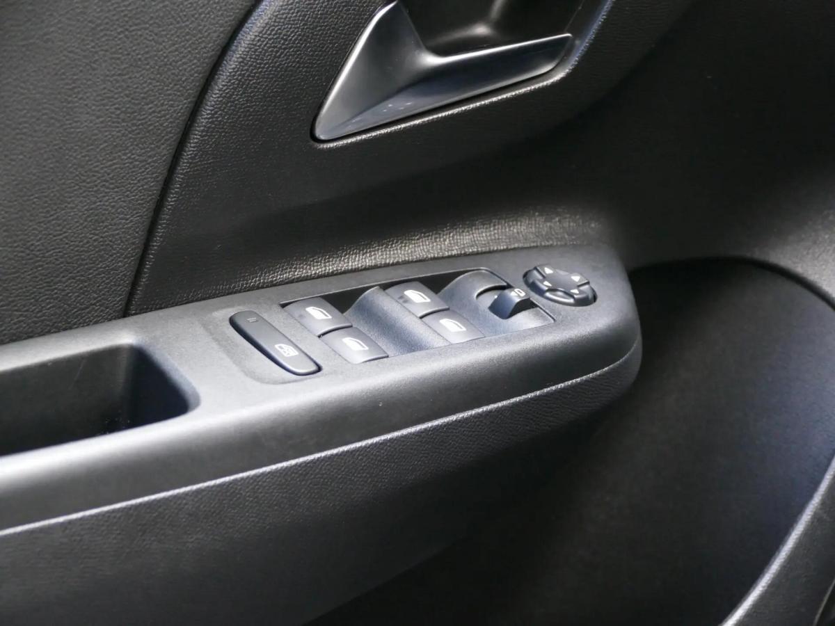 opel-corsa-2023-gasolina-1199cc