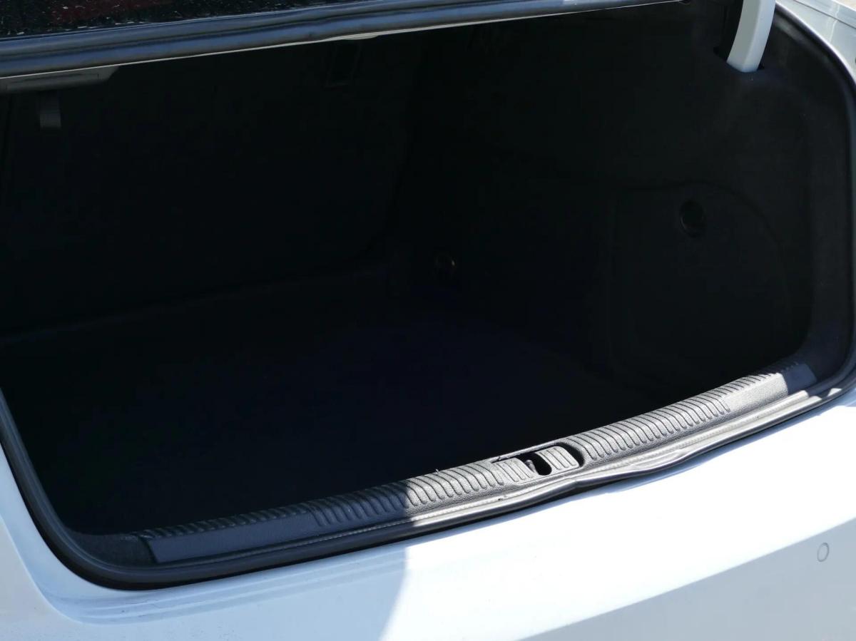 audi-a3-limousine-2015-diesel-1598cc