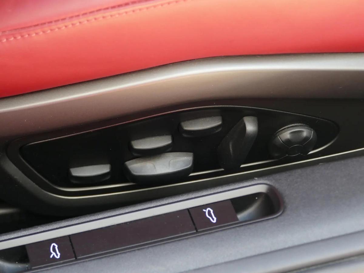 porsche-911-2022-gasolina-2981cc