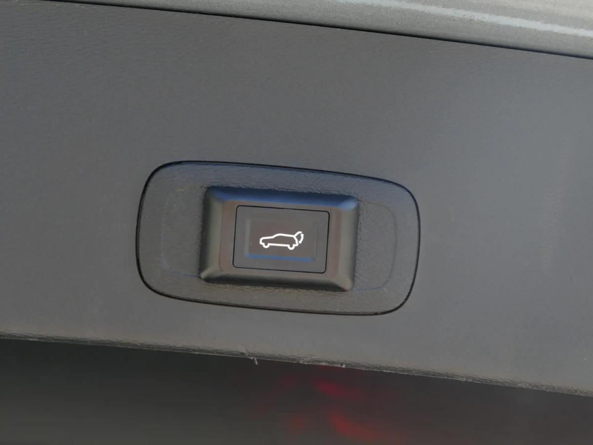 volvo-xc40-2019-diesel-1969cc