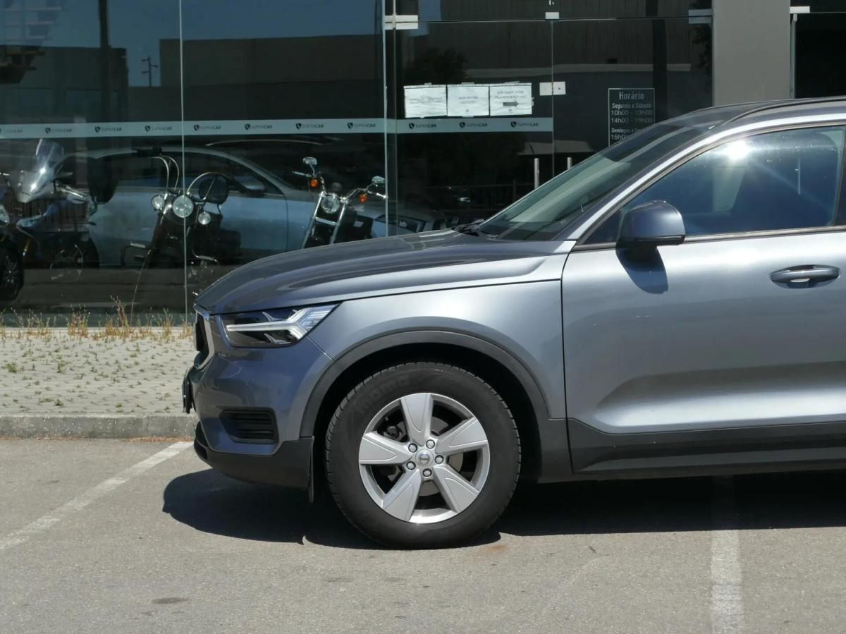 volvo-xc40-2019-diesel-1969cc
