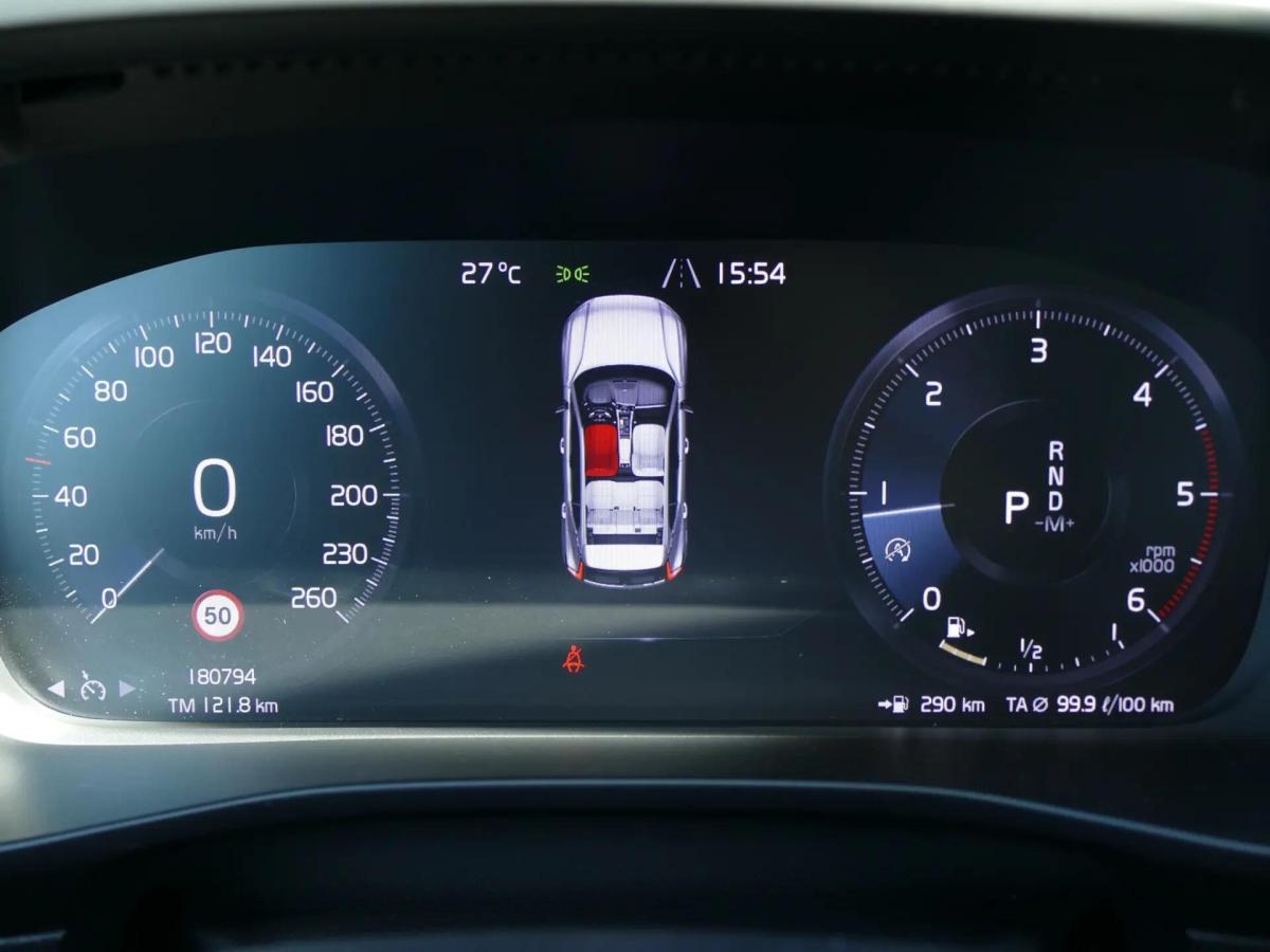 volvo-xc40-2019-diesel-1969cc