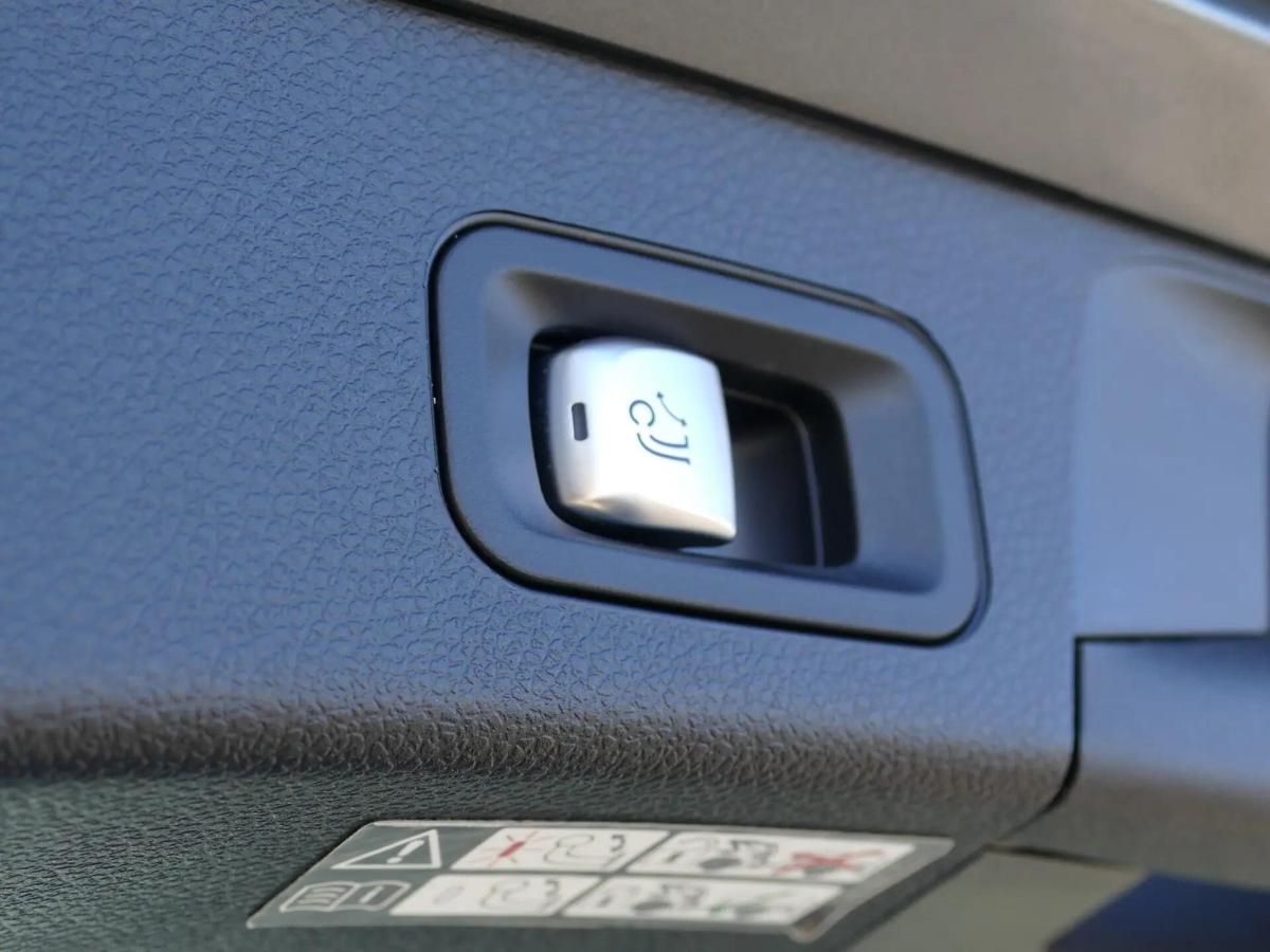 mercedes-benz-classe-c-2021-hibrido-a-diesel-1993cc