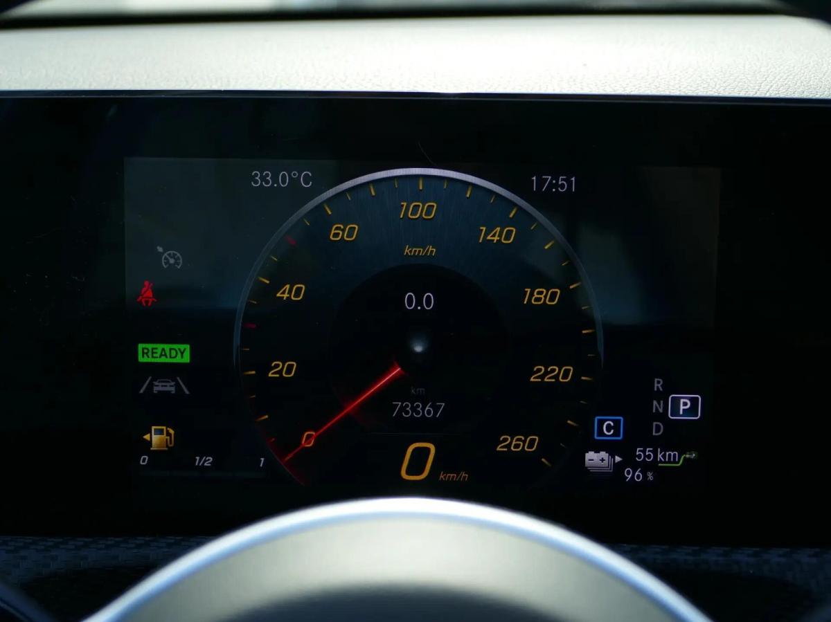 mercedes-benz-classe-a-2022-hibrido-a-gasolina-1332cc