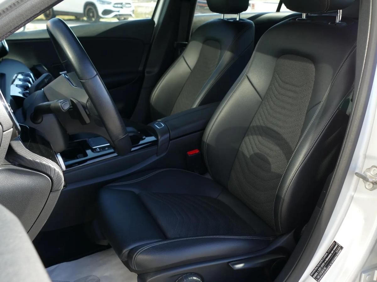 mercedes-benz-classe-a-2022-hibrido-a-gasolina-1332cc