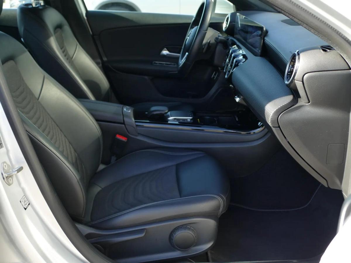 mercedes-benz-classe-a-2022-hibrido-a-gasolina-1332cc