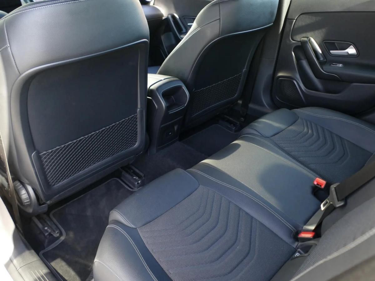 mercedes-benz-classe-a-2022-hibrido-a-gasolina-1332cc