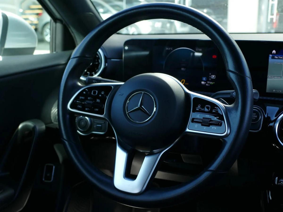 mercedes-benz-classe-a-2022-hibrido-a-gasolina-1332cc