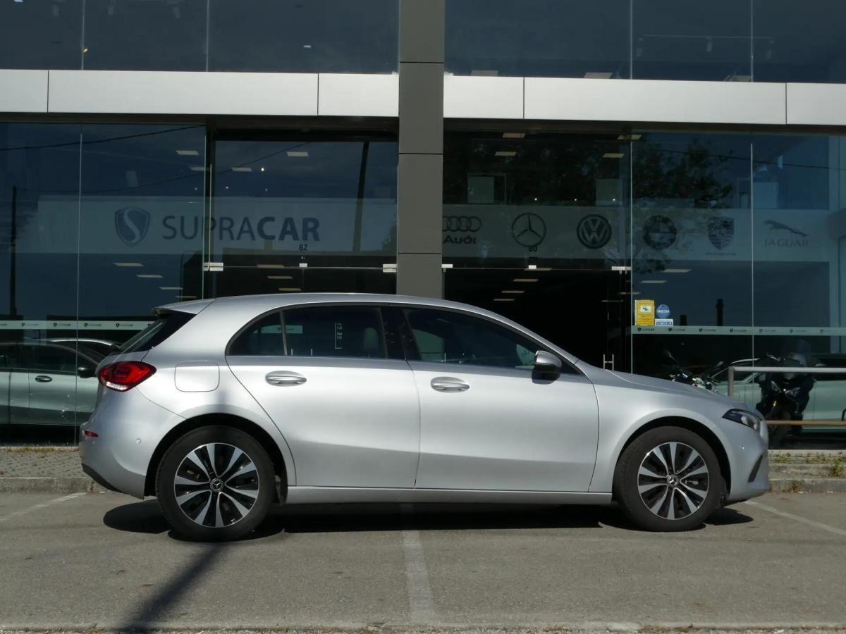 mercedes-benz-classe-a-2022-hibrido-a-gasolina-1332cc