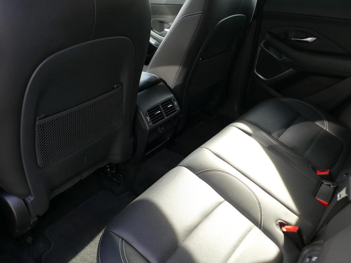 jaguar-e-pace-2023-hibrido-a-gasolina-1498cc