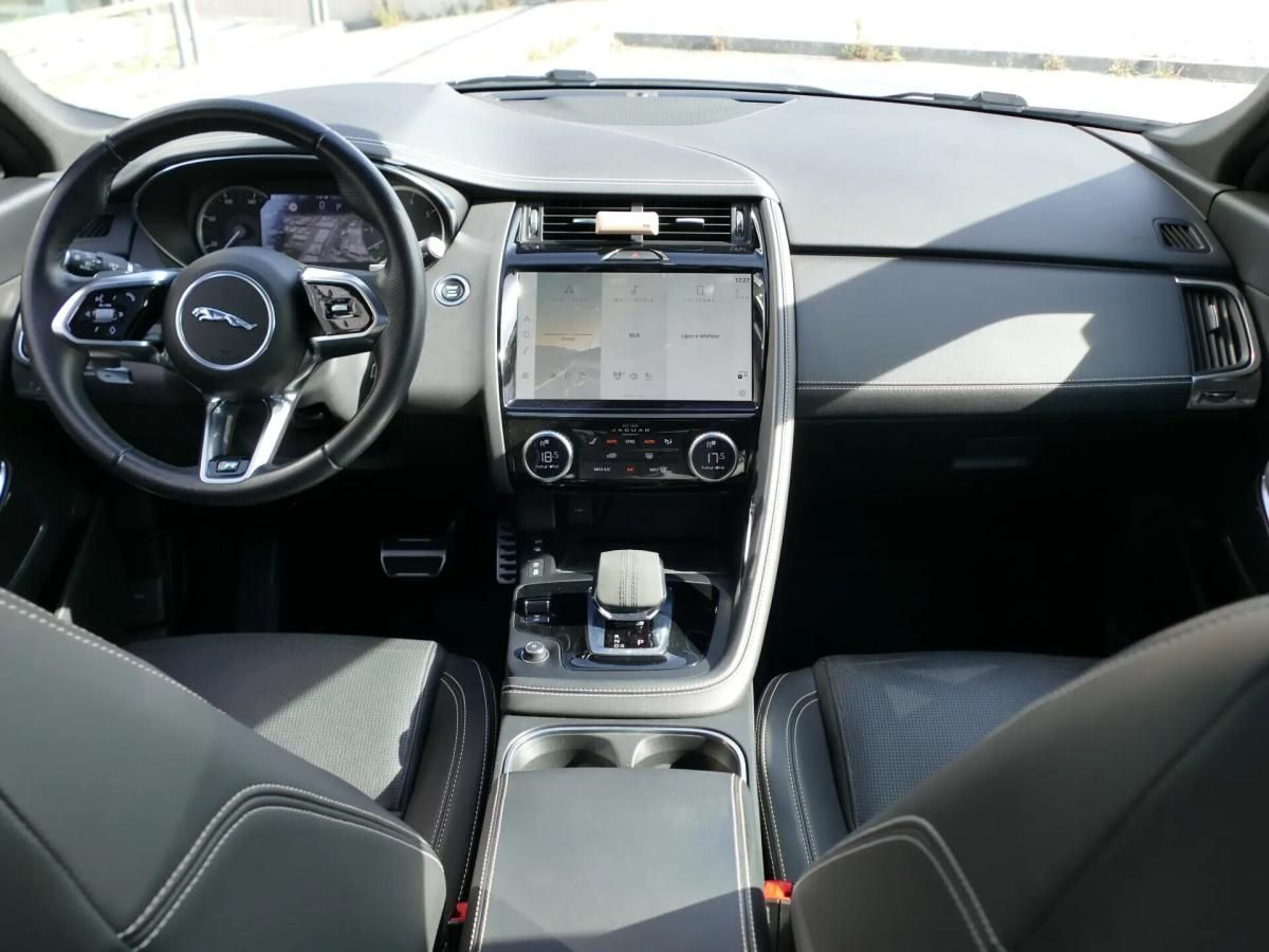 jaguar-e-pace-2023-hibrido-a-gasolina-1498cc