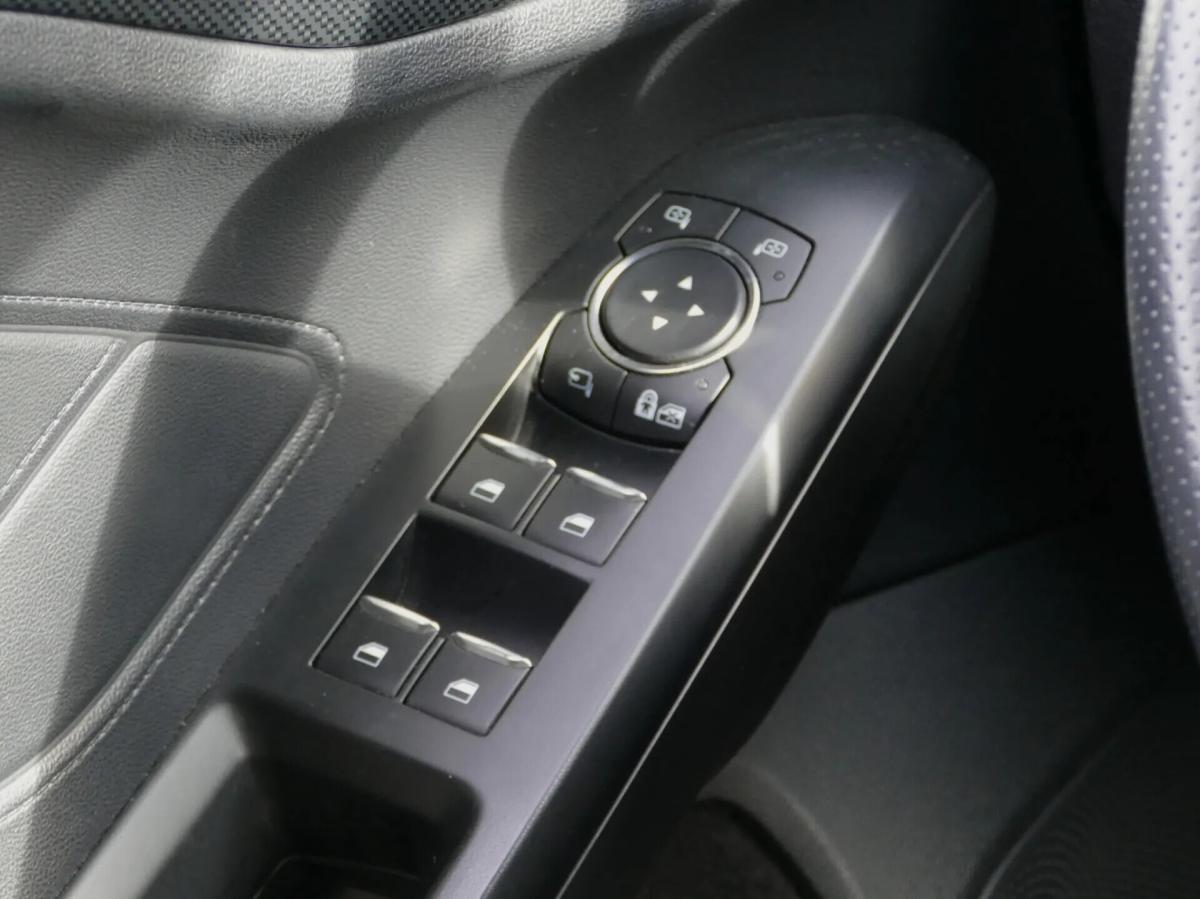 ford-focus-sw-2020-diesel-1499cc
