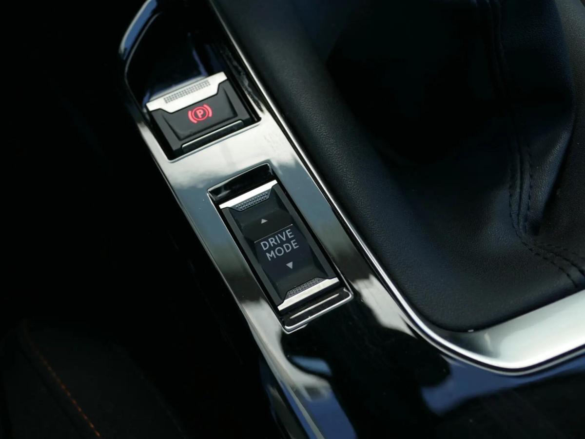 peugeot-508-sw-2019-diesel-1499cc