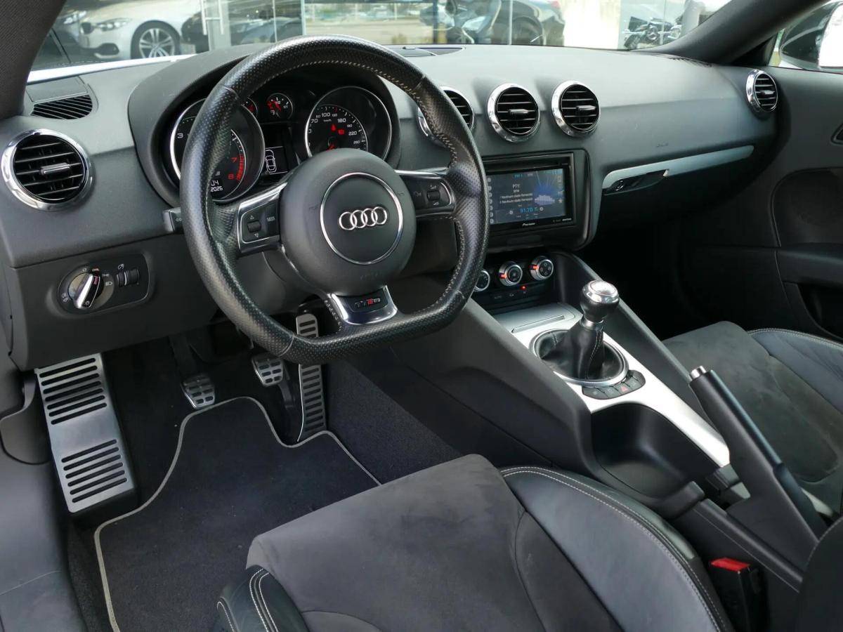 audi-tt-2010-gasolina-2480cc