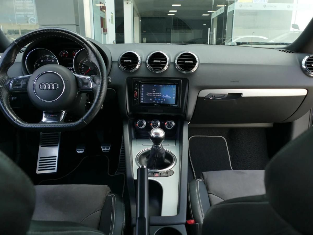 audi-tt-2010-gasolina-2480cc