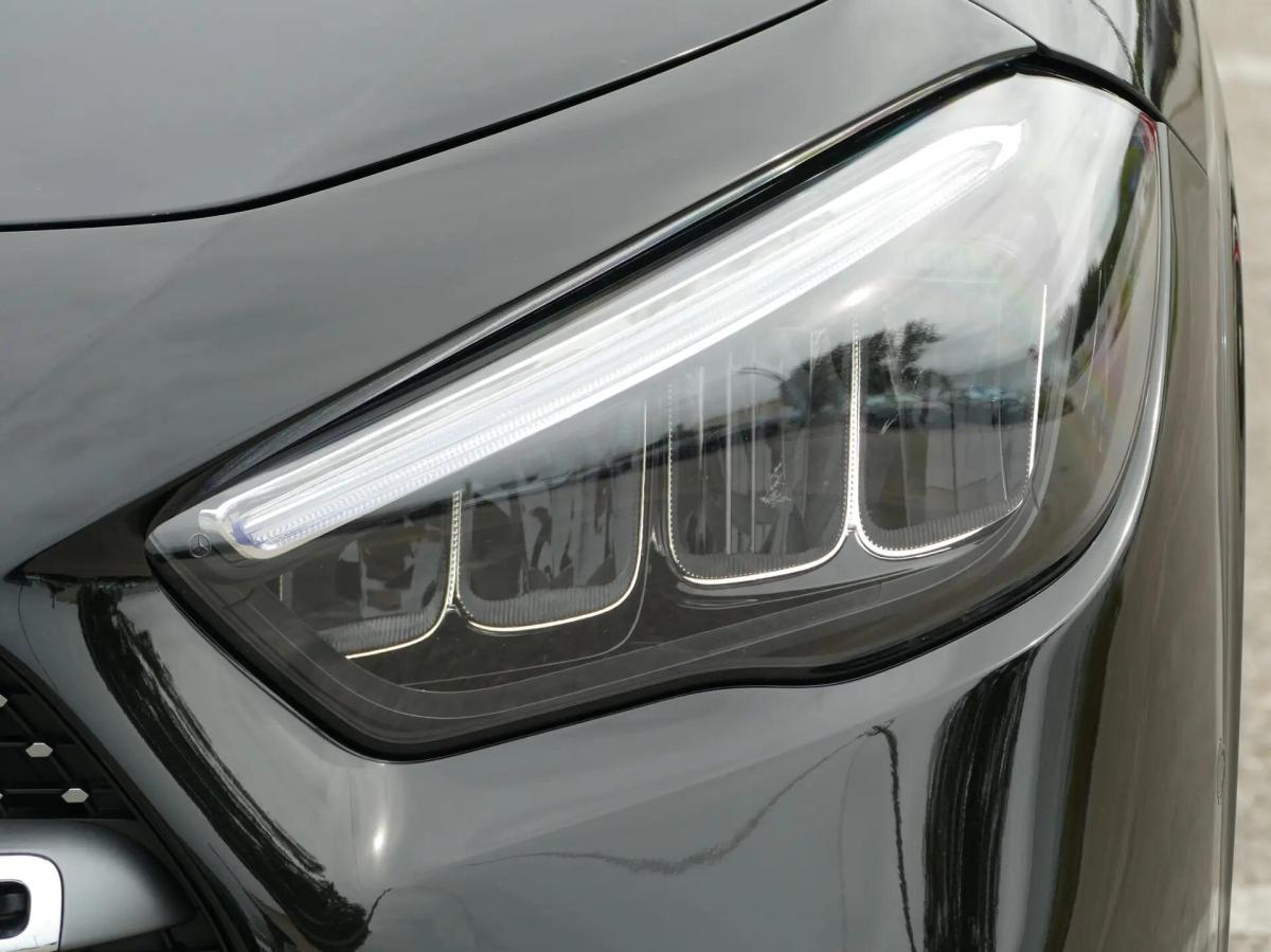 mercedes-benz-gla-2025-hibrido-a-gasolina-1332cc