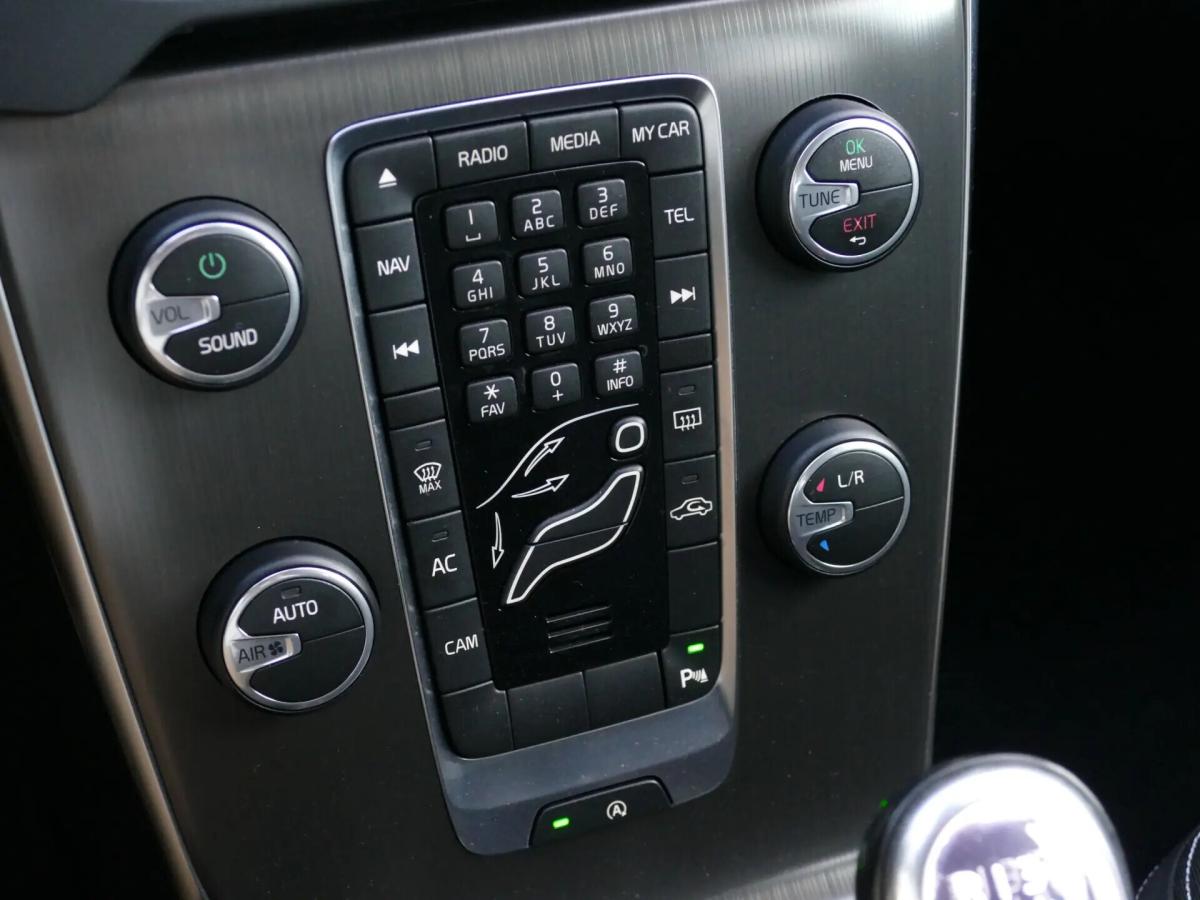 volvo-v40-2013-diesel-1560cc
