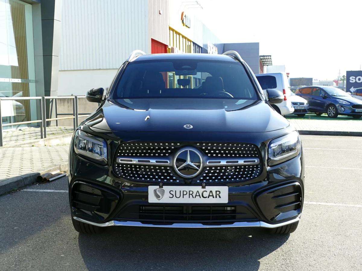 mercedes-benz-glb-glb-180-d-amg-line-2024-diesel-1950cc