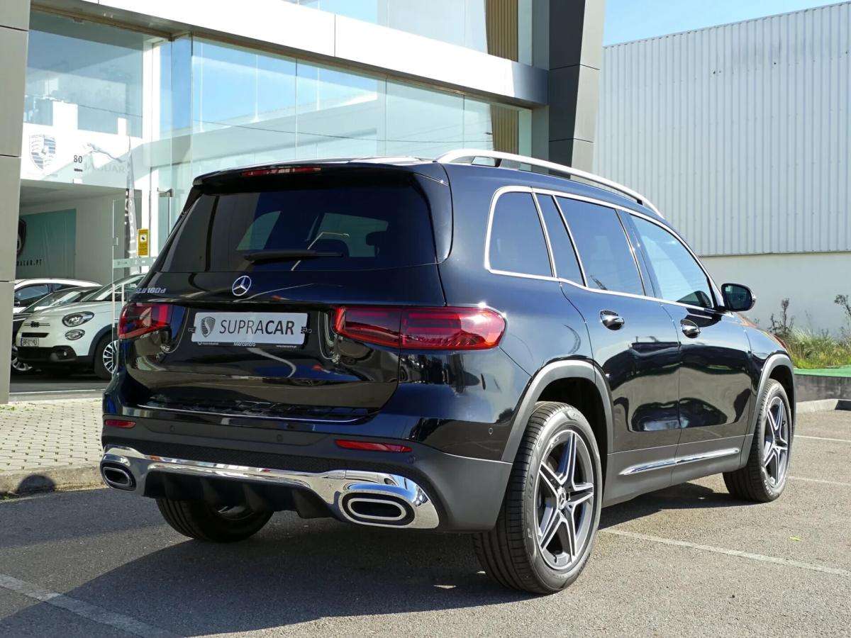 mercedes-benz-glb-glb-180-d-amg-line-2024-diesel-1950cc
