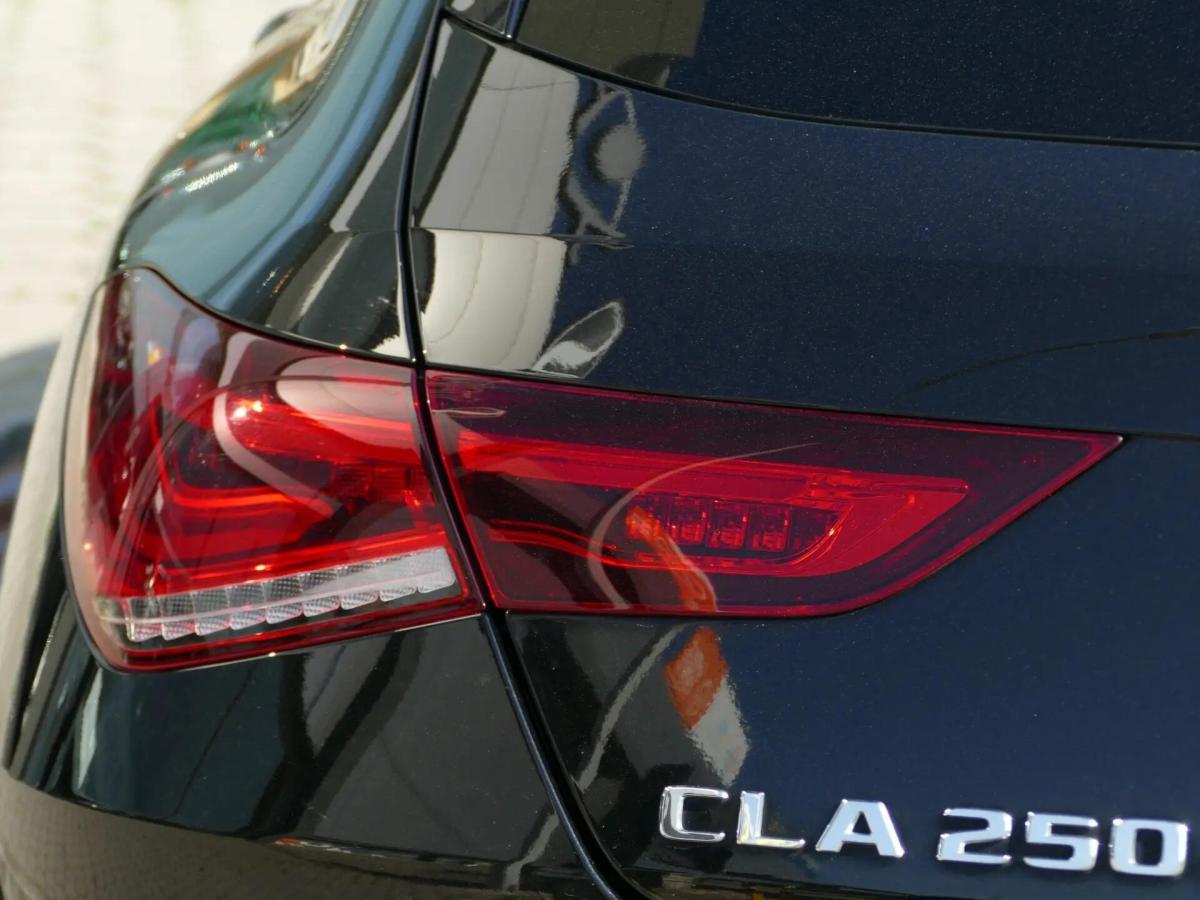 mercedes-benz-cla-2022-hibrido-a-gasolina-1332cc