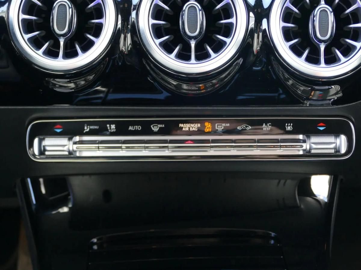 mercedes-benz-cla-2022-hibrido-a-gasolina-1332cc