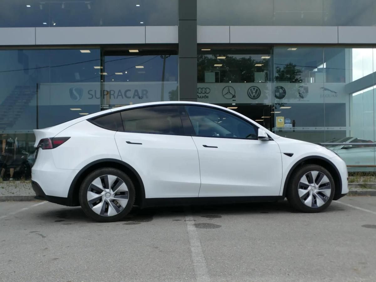 tesla-model-y-2024-eletrico-0cc