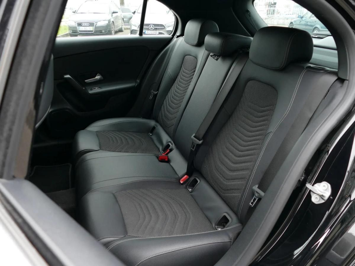 mercedes-benz-classe-a-2022-hibrido-a-gasolina-1332cc