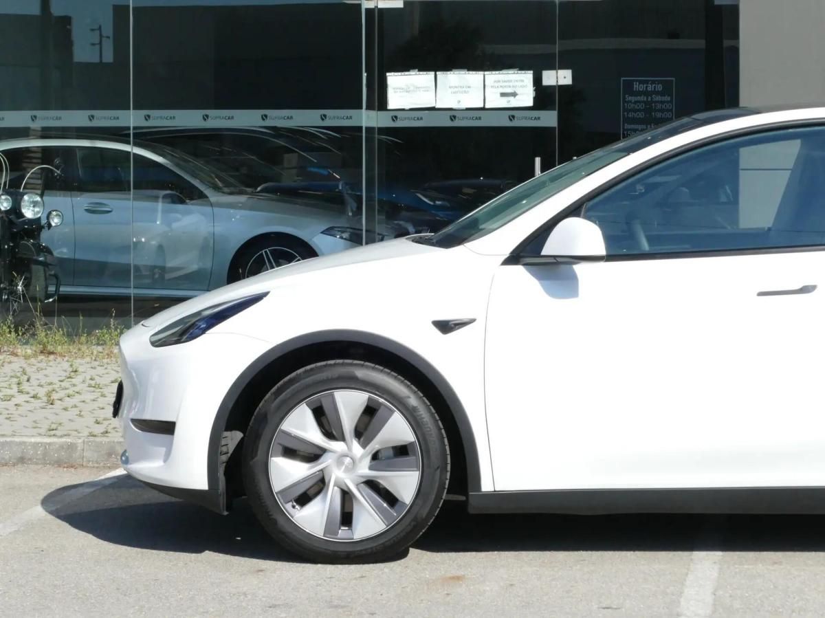 tesla-model-y-2024-eletrico-0cc