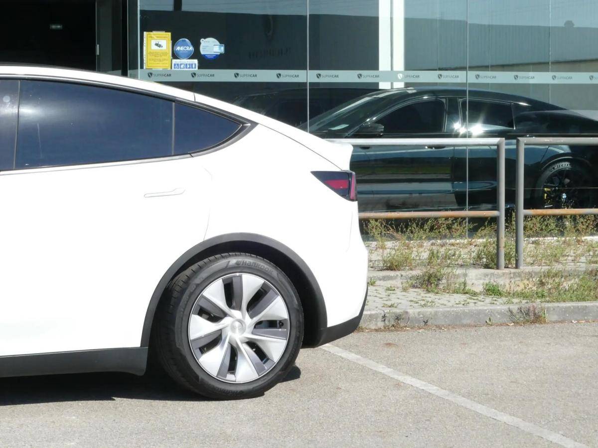 tesla-model-y-2024-eletrico-0cc