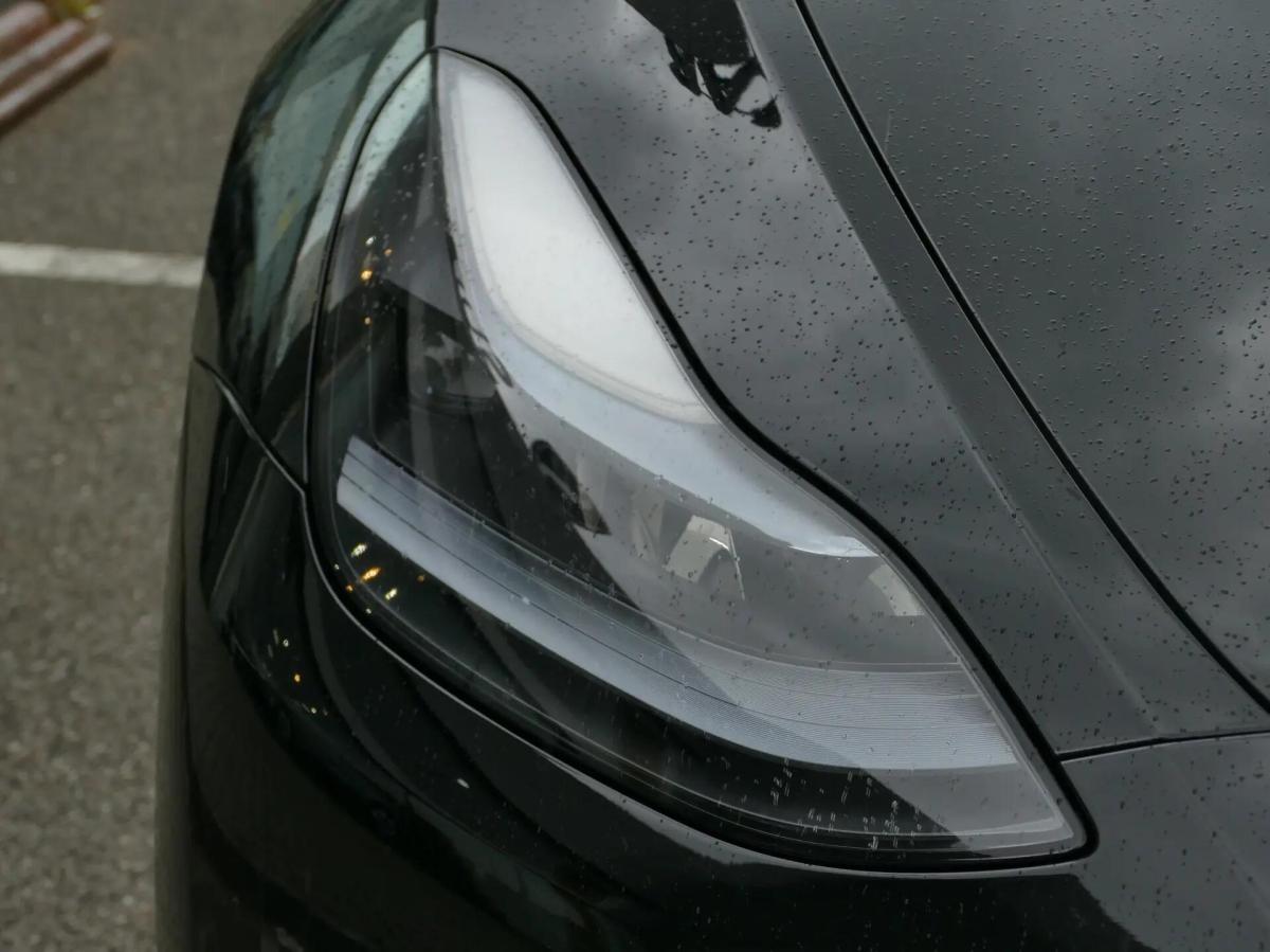 tesla-model-y-2023-eletrico-0cc