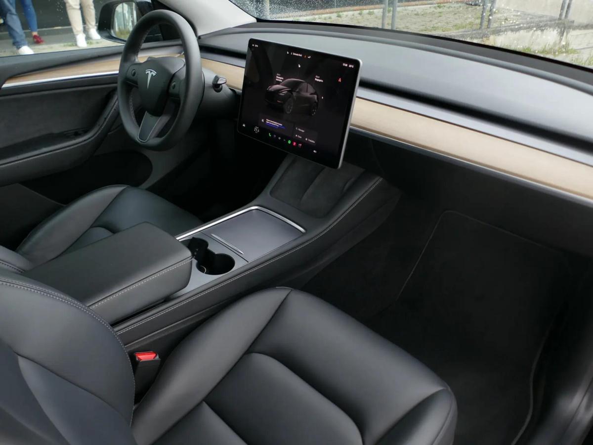 tesla-model-y-2023-eletrico-0cc