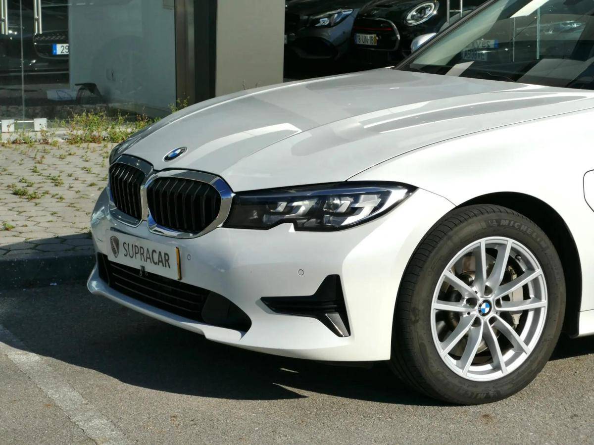 bmw-serie-3-2019-hibrido-a-gasolina-1998cc