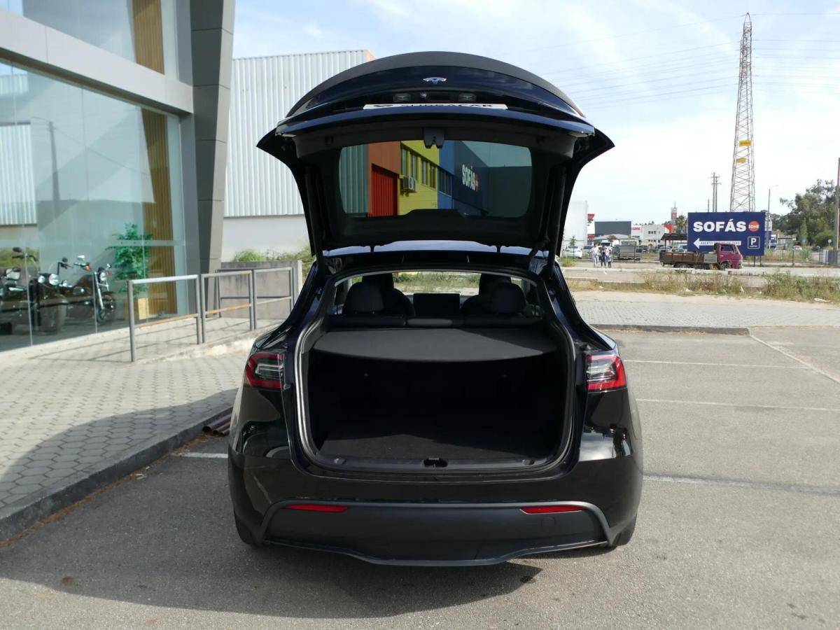 tesla-model-y-2023-eletrico-0cc