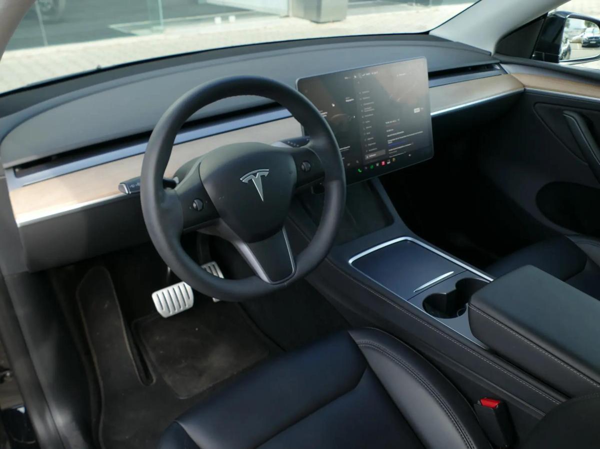 tesla-model-y-2023-eletrico-0cc