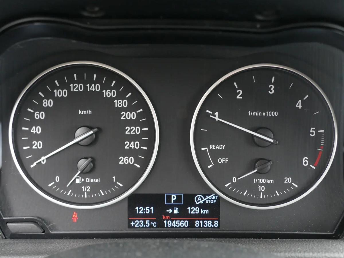 bmw-serie-2-2016-diesel-1496cc