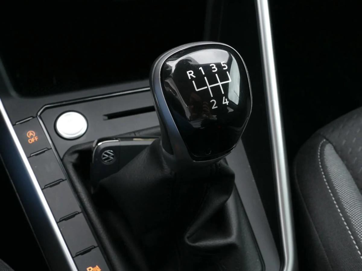 volkswagen-taigo-2025-gasolina-999cc