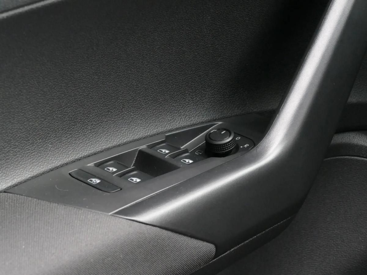 volkswagen-taigo-2025-gasolina-999cc